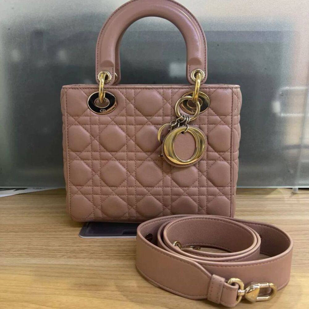 Dior Women Pre-Loved Bag Very Good Condition